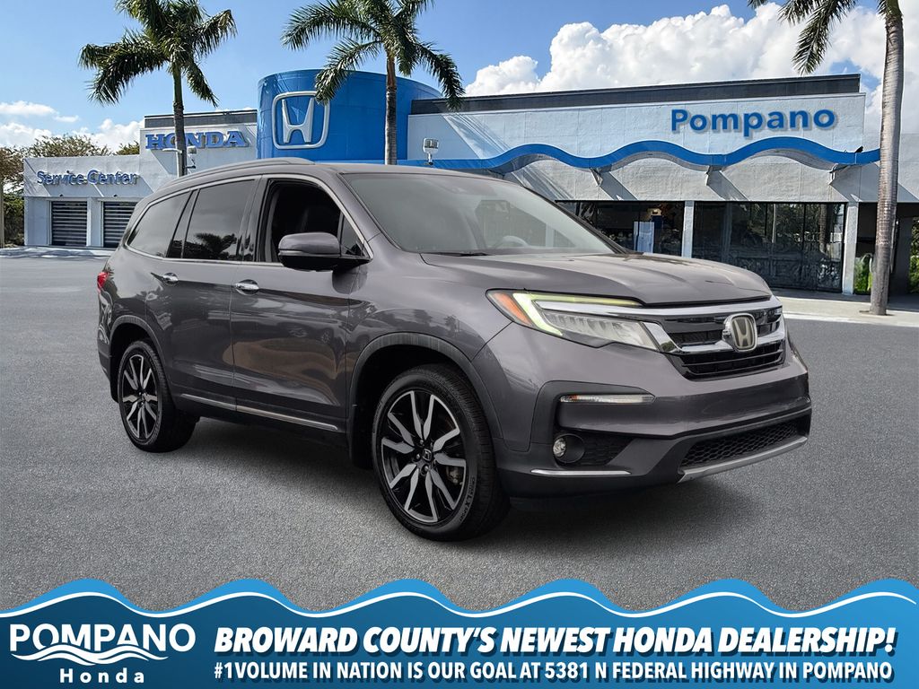 2019 Honda Pilot Elite's photo
