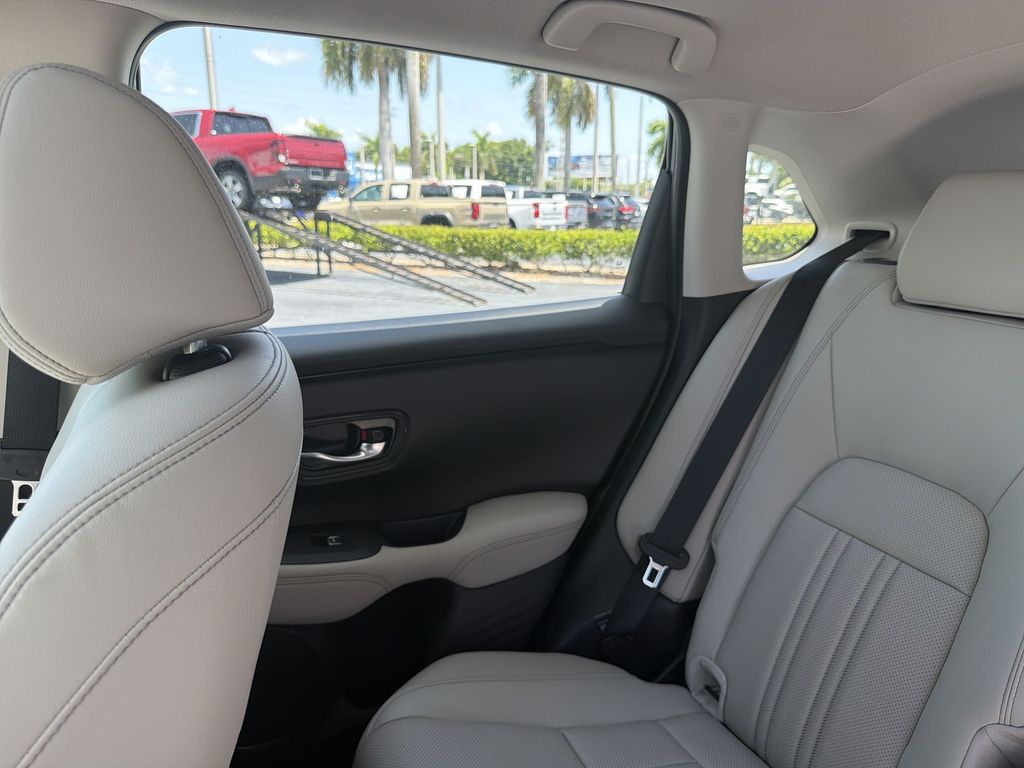 2024 Honda HR-V EX-L - Photo 13