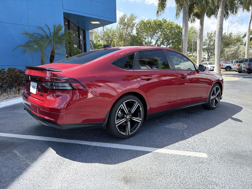 2025 Honda Accord Hybrid Sport-L - Photo 10