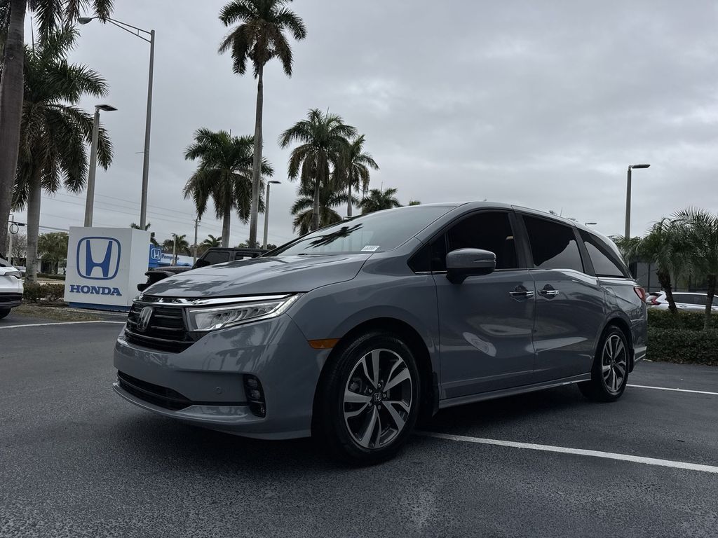 2024 Honda Odyssey Touring - Photo 24