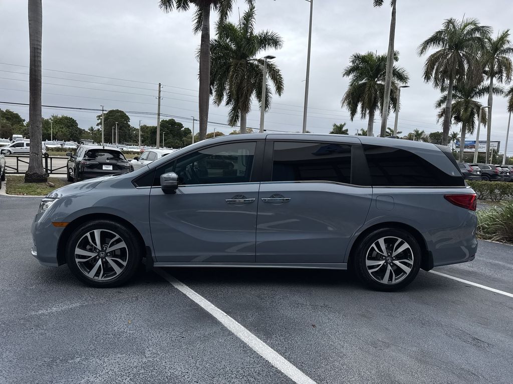 2024 Honda Odyssey Touring - Photo 8