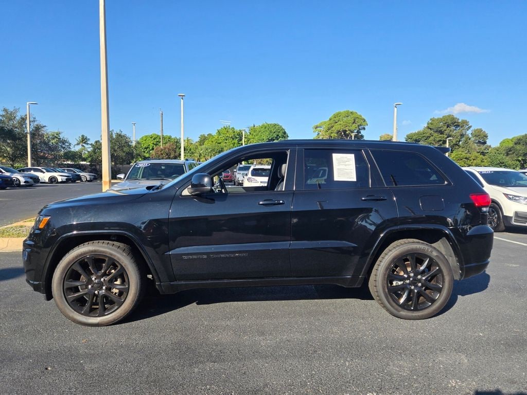 Used 2021 Jeep Grand Cherokee Laredo X SUV