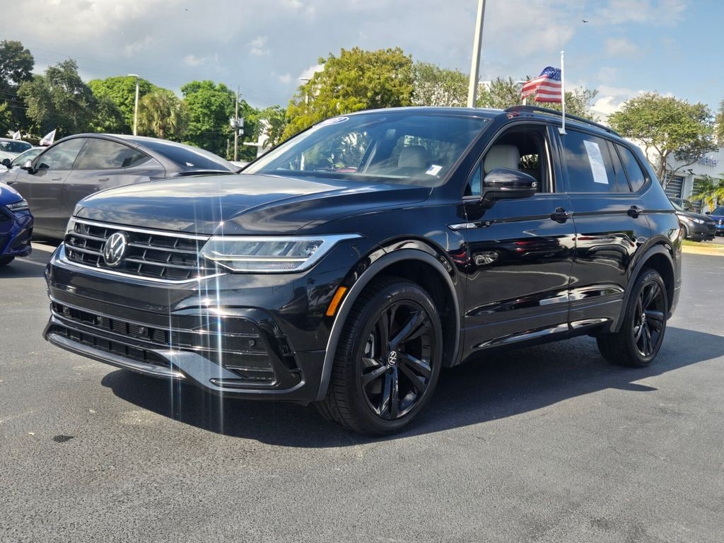 Used 2023 Volkswagen Tiguan 2.0T SE R-Line Black SUV