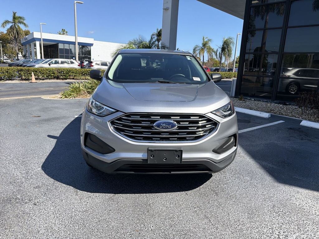 Used 2021 Ford Edge SE SUV