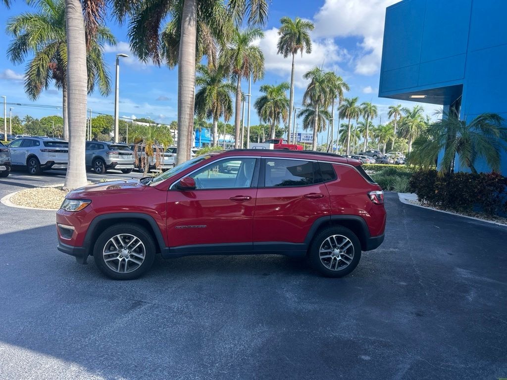 Used 2018 Jeep Compass Latitude FWD SUV
