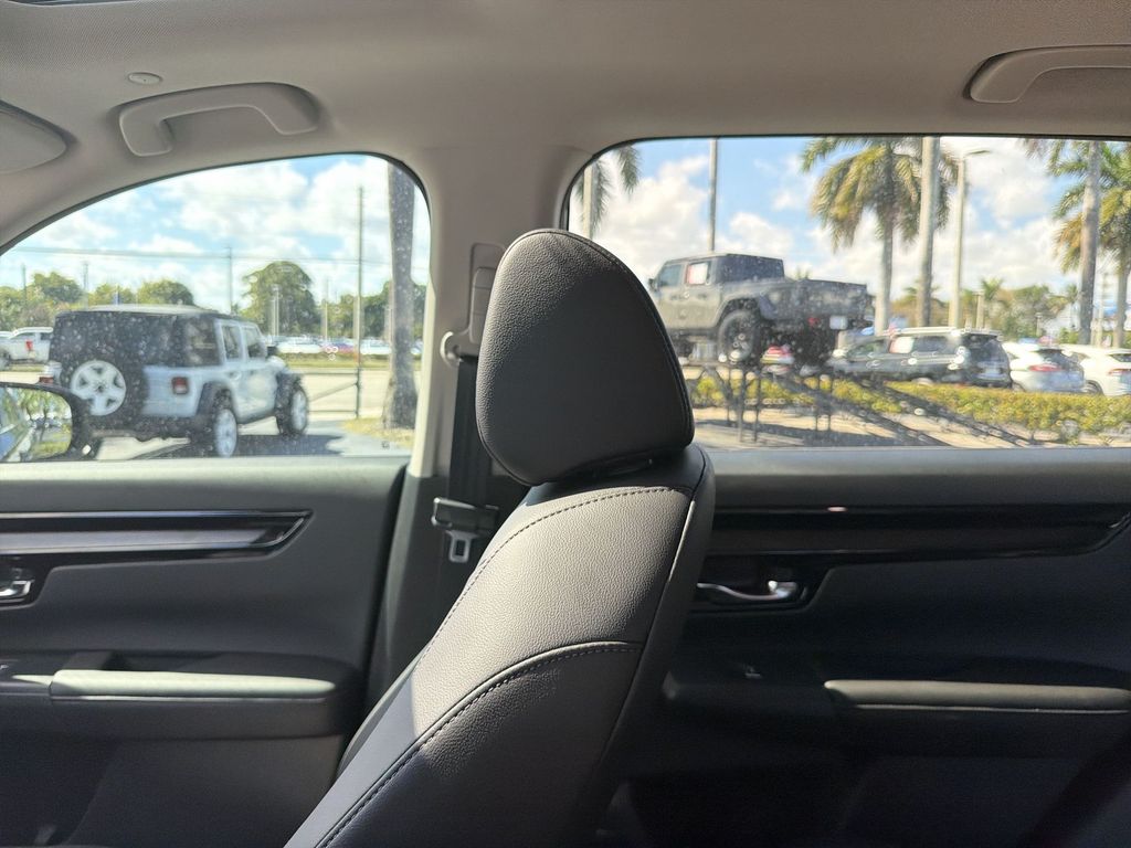 2025 Honda CR-V EX-L - Photo 12