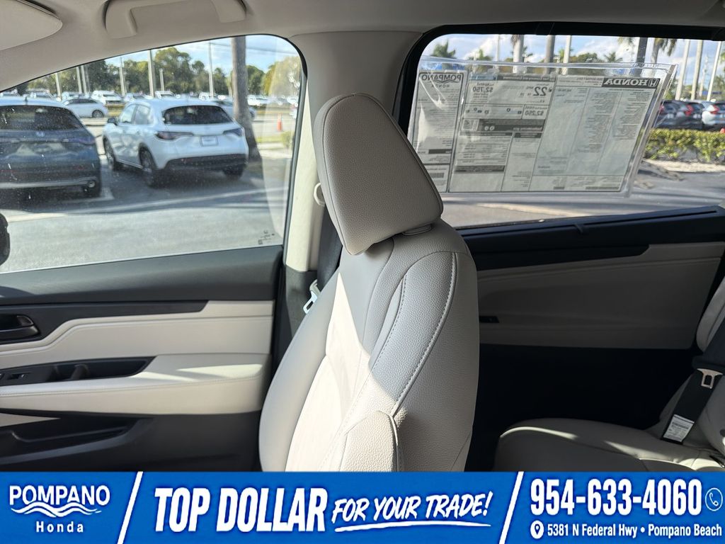 2026 Honda Odyssey EX-L - Photo 13