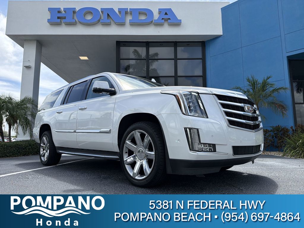 2019 Cadillac Escalade ESV 2WD Luxury's photo