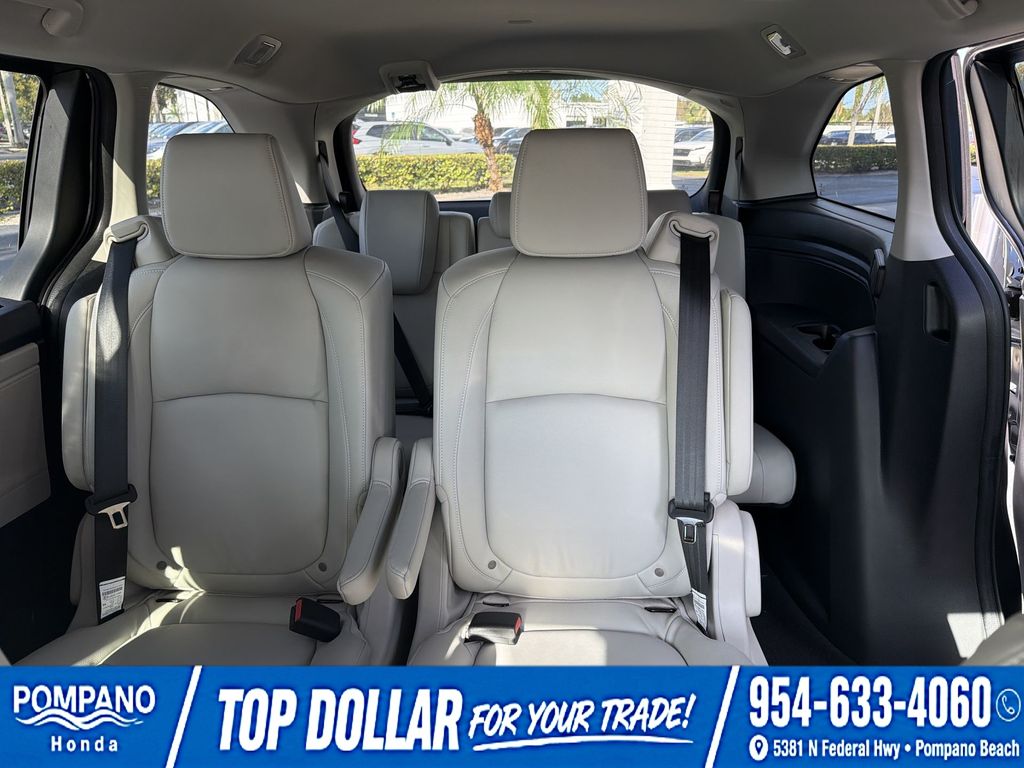 2026 Honda Odyssey EX-L - Photo 15