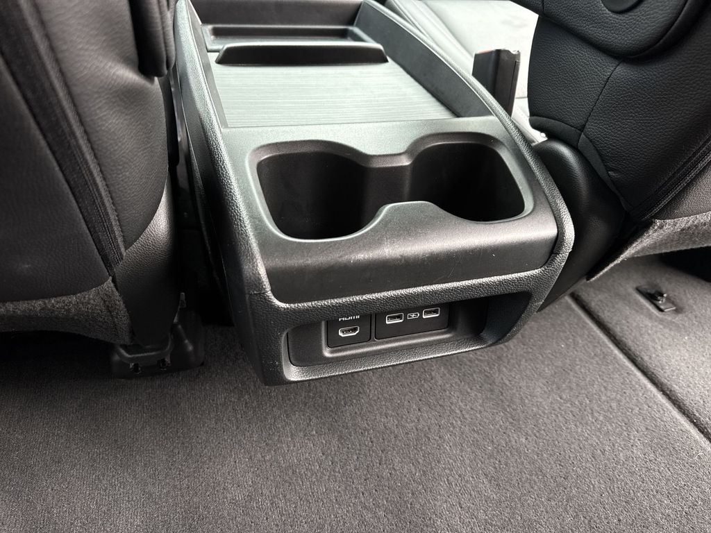 2024 Honda Odyssey Touring - Photo 33
