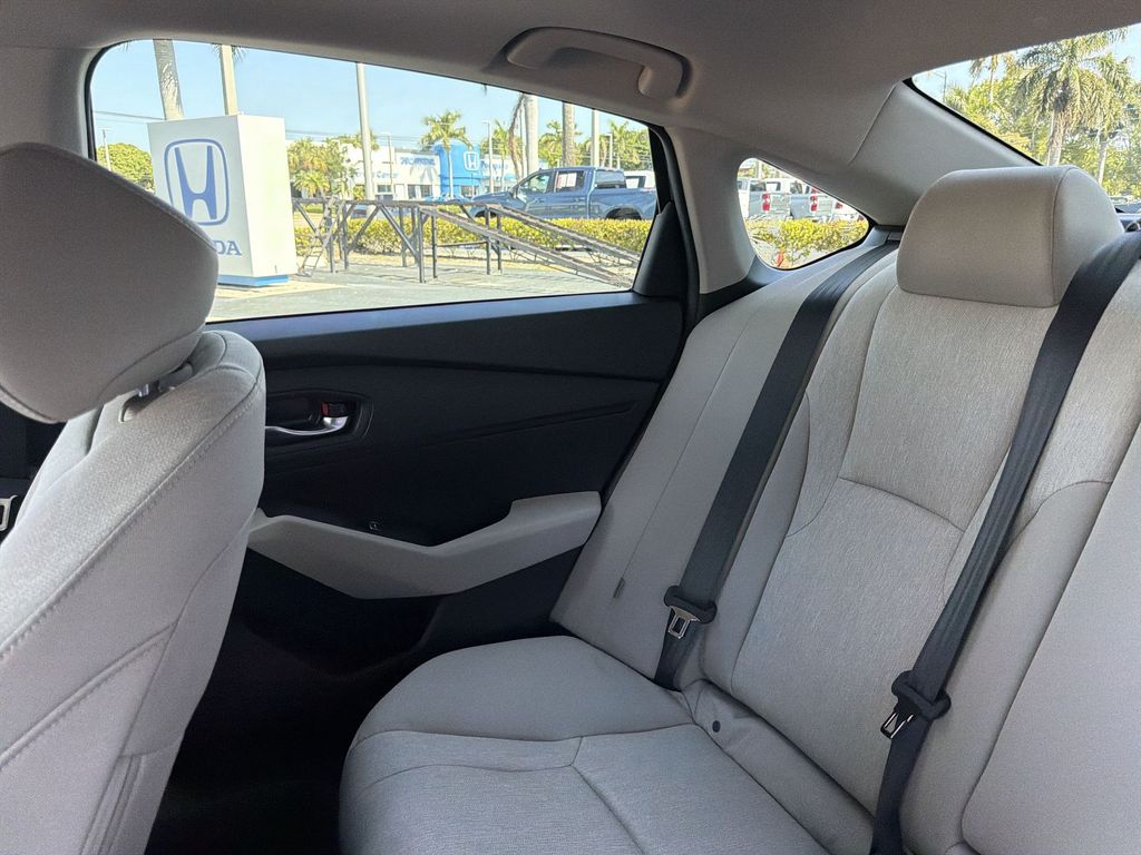 2024 Honda Accord EX - Photo 13
