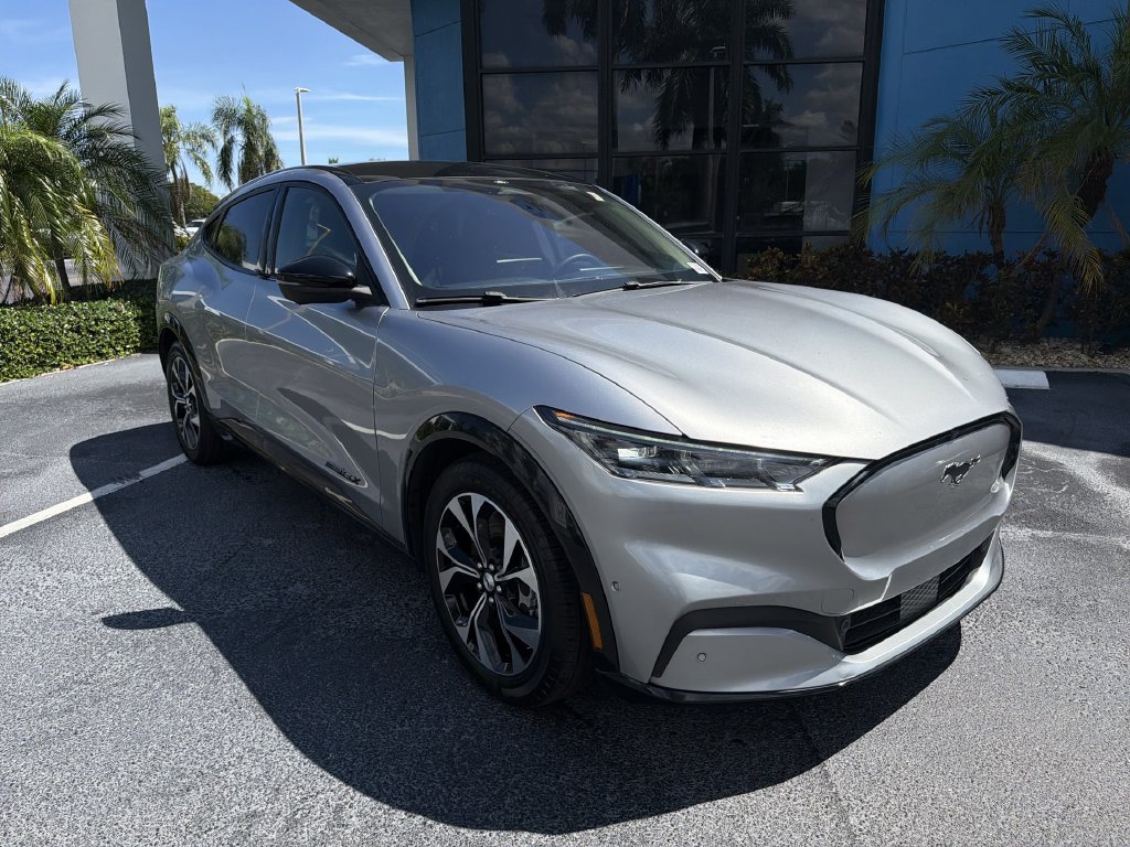 Used 2021 Ford Mustang Mach-E Premium SUV
