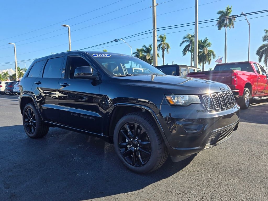 Used 2021 Jeep Grand Cherokee Laredo X SUV