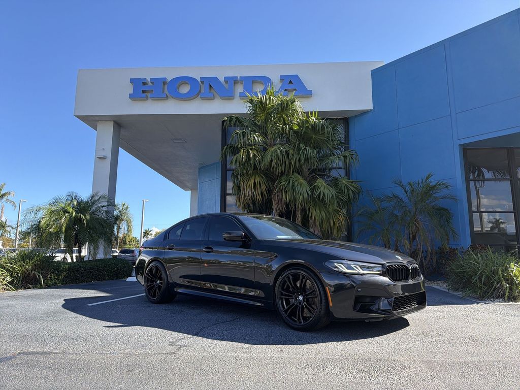 2021 BMW M5 Base's photo