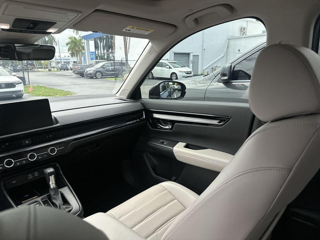 2024 Honda CR-V EX-L - Photo 11