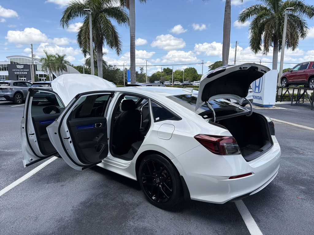 2025 Honda Civic Sport - Photo 20