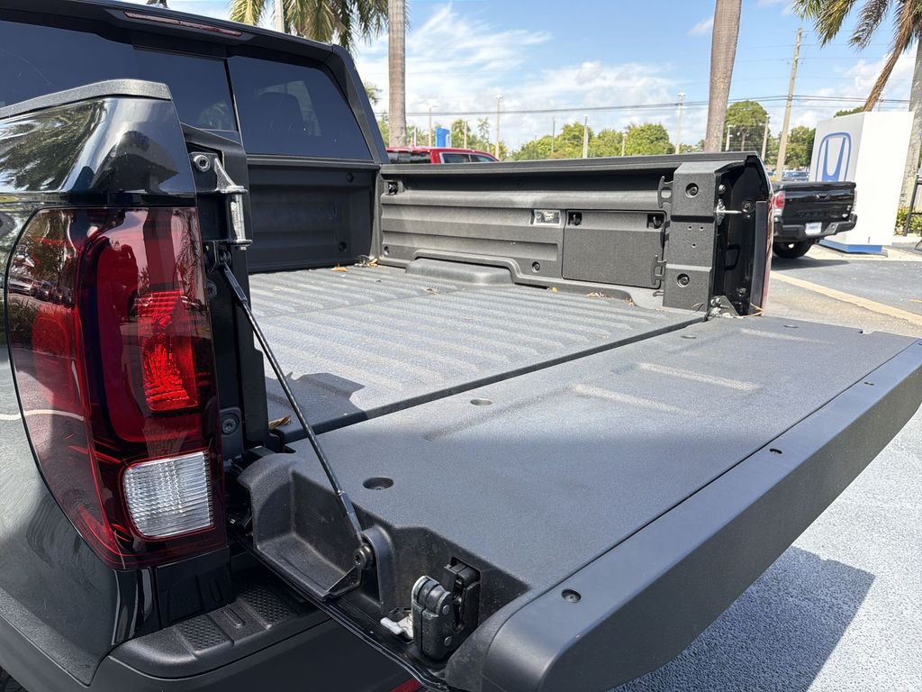 2025 Honda Ridgeline TrailSport - Photo 28