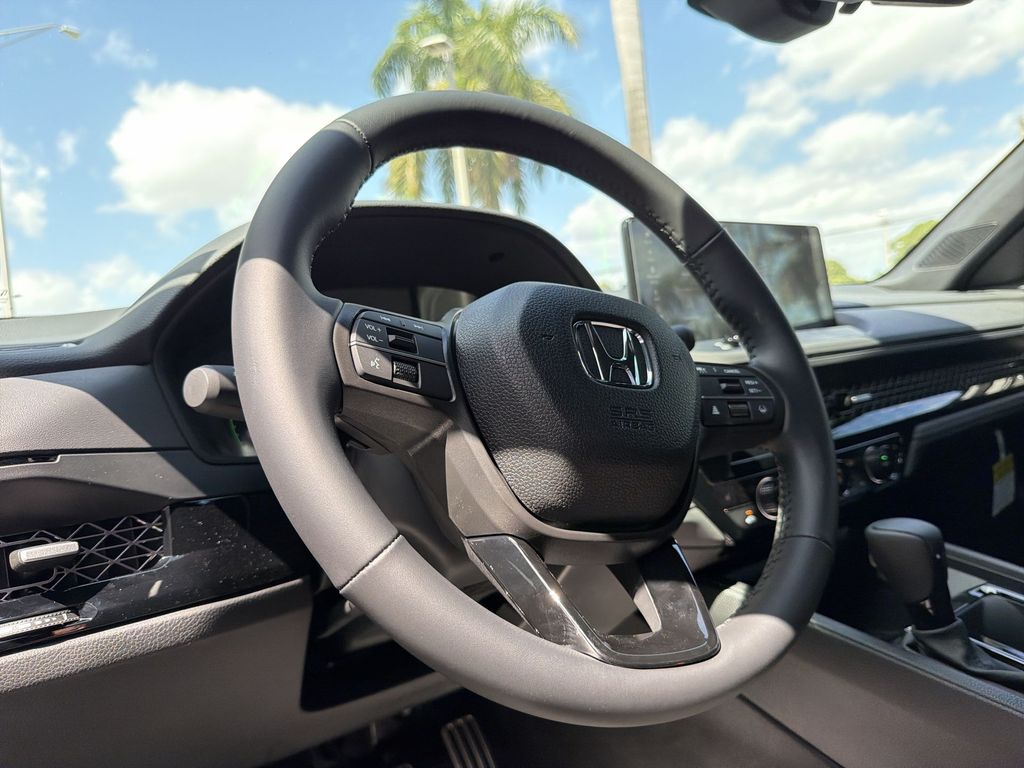 2025 Honda Accord Hybrid Sport-L - Photo 29