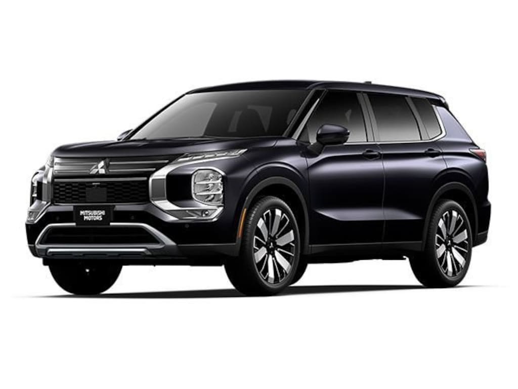 Used 2025 Mitsubishi Outlander SE
