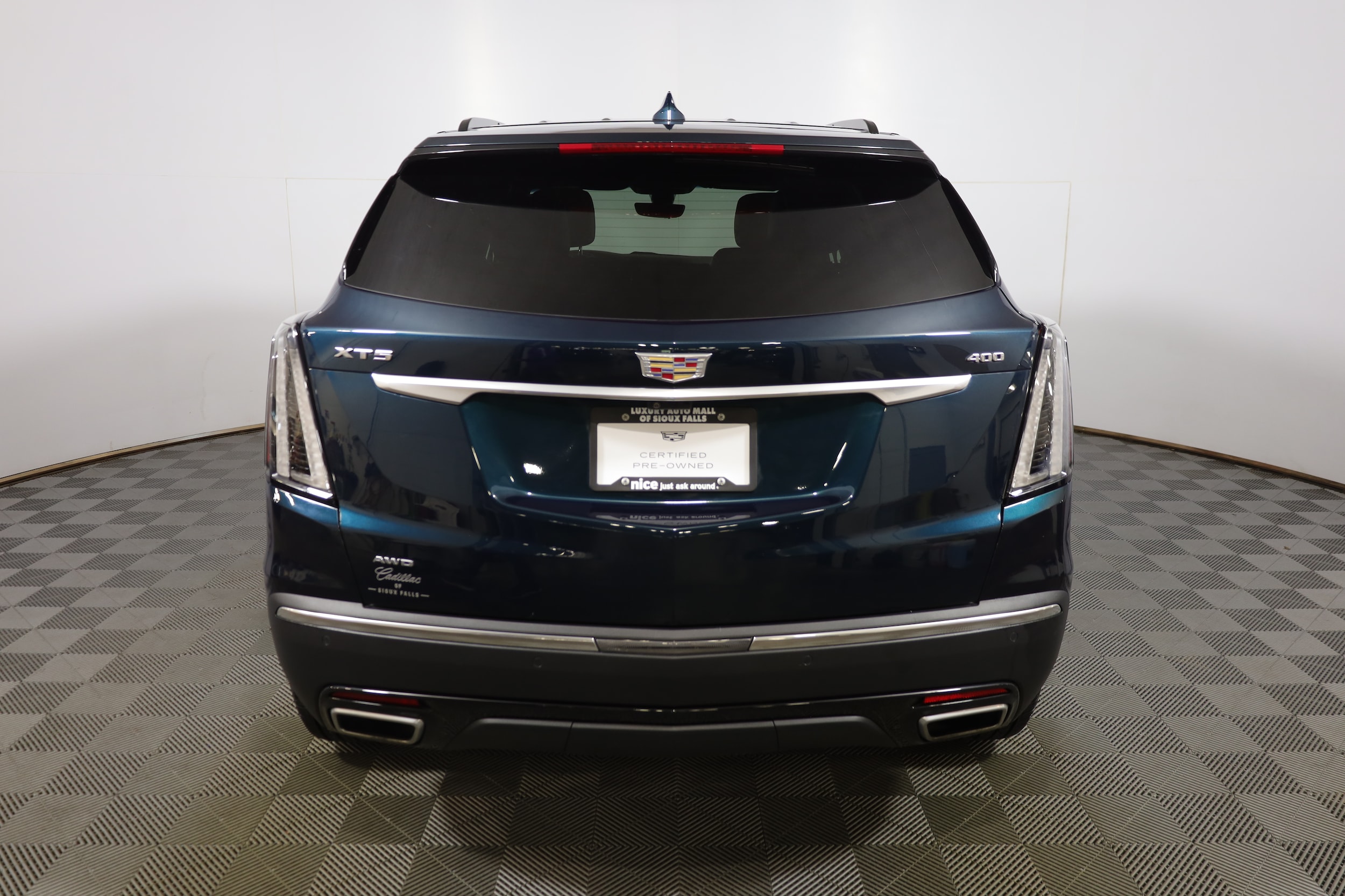 2025 CADILLAC s