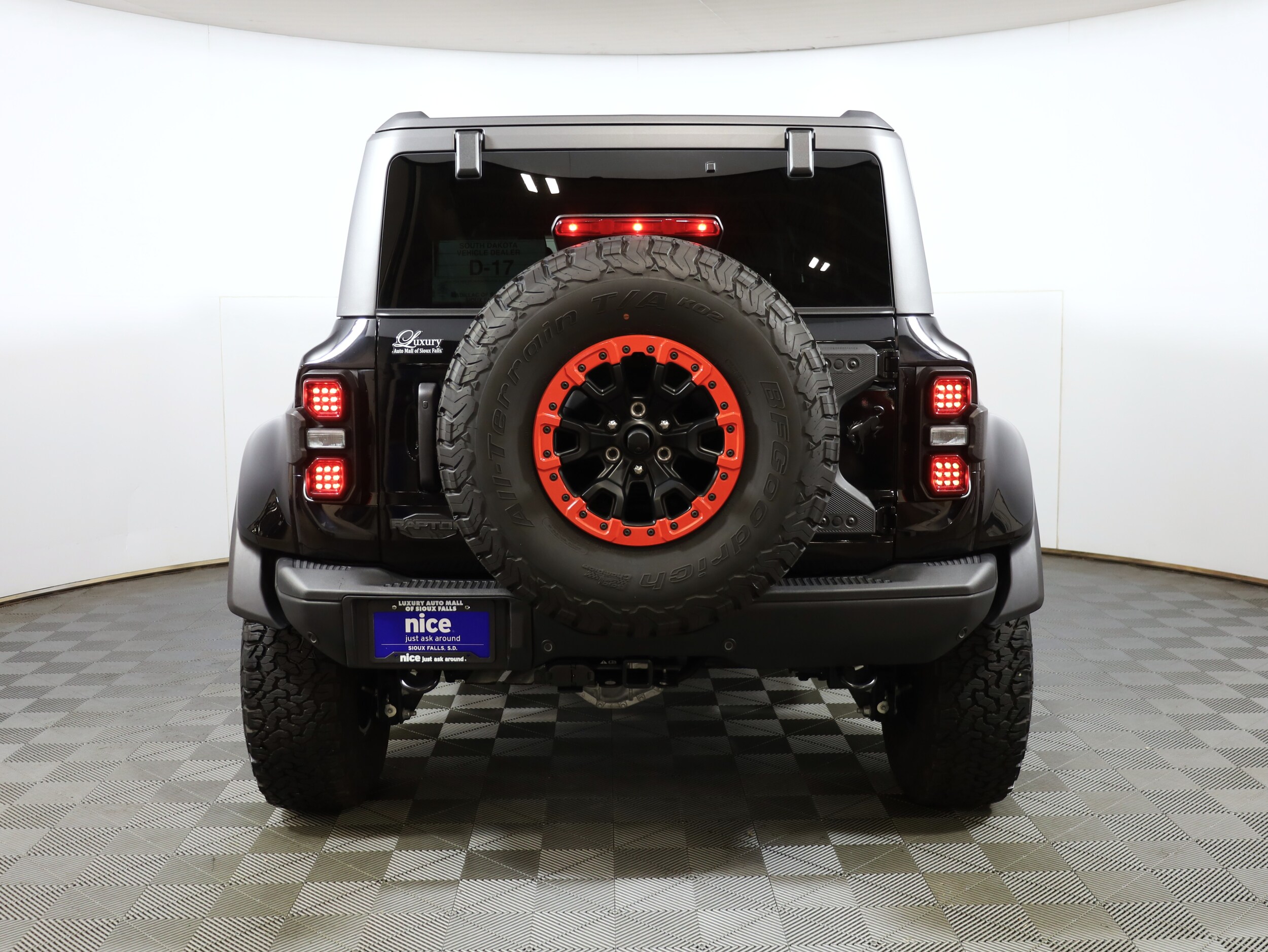 2024 Ford Bronco Raptor photo 3