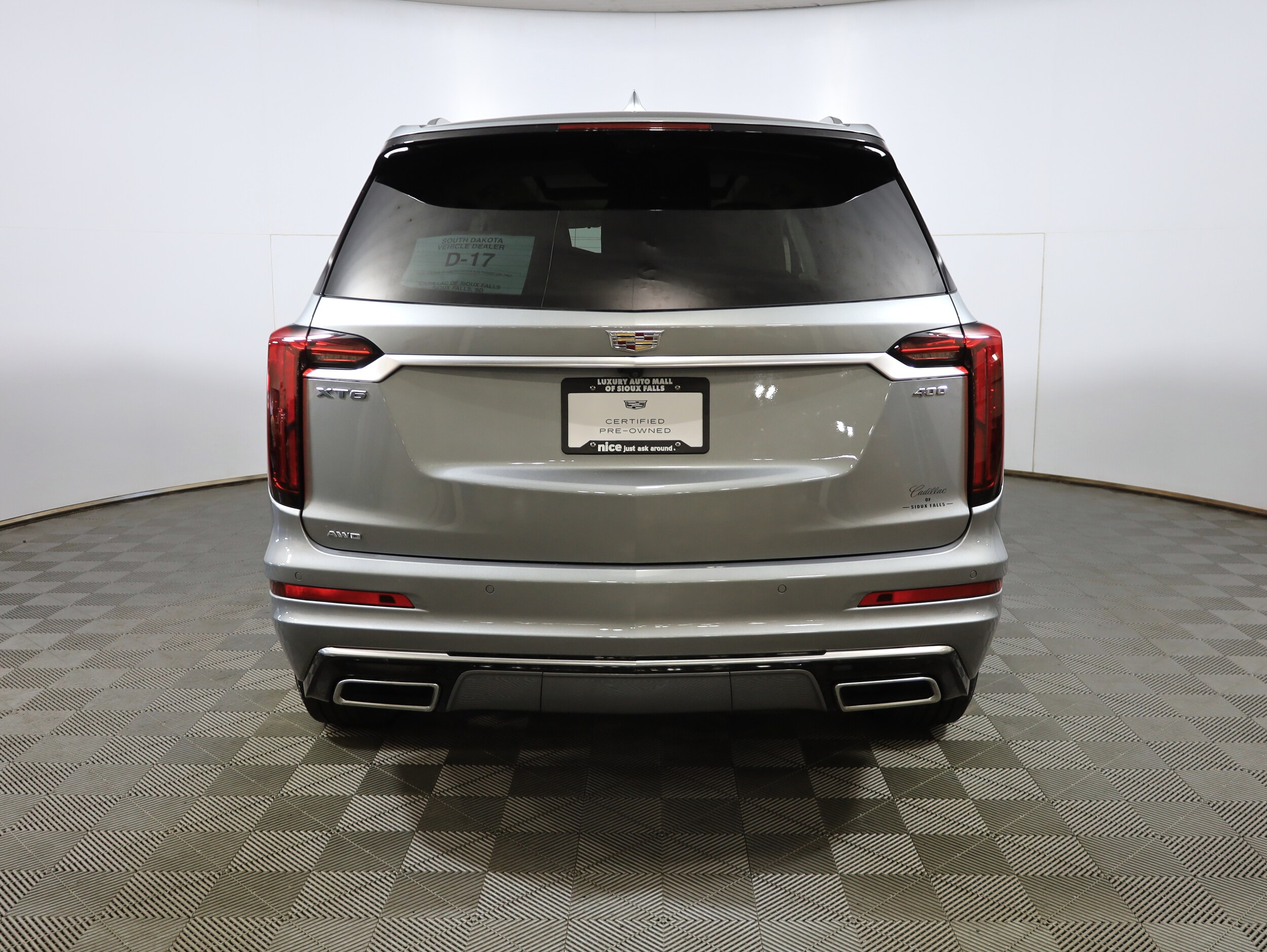 2024 Cadillac XT6 Premium Luxury photo 3