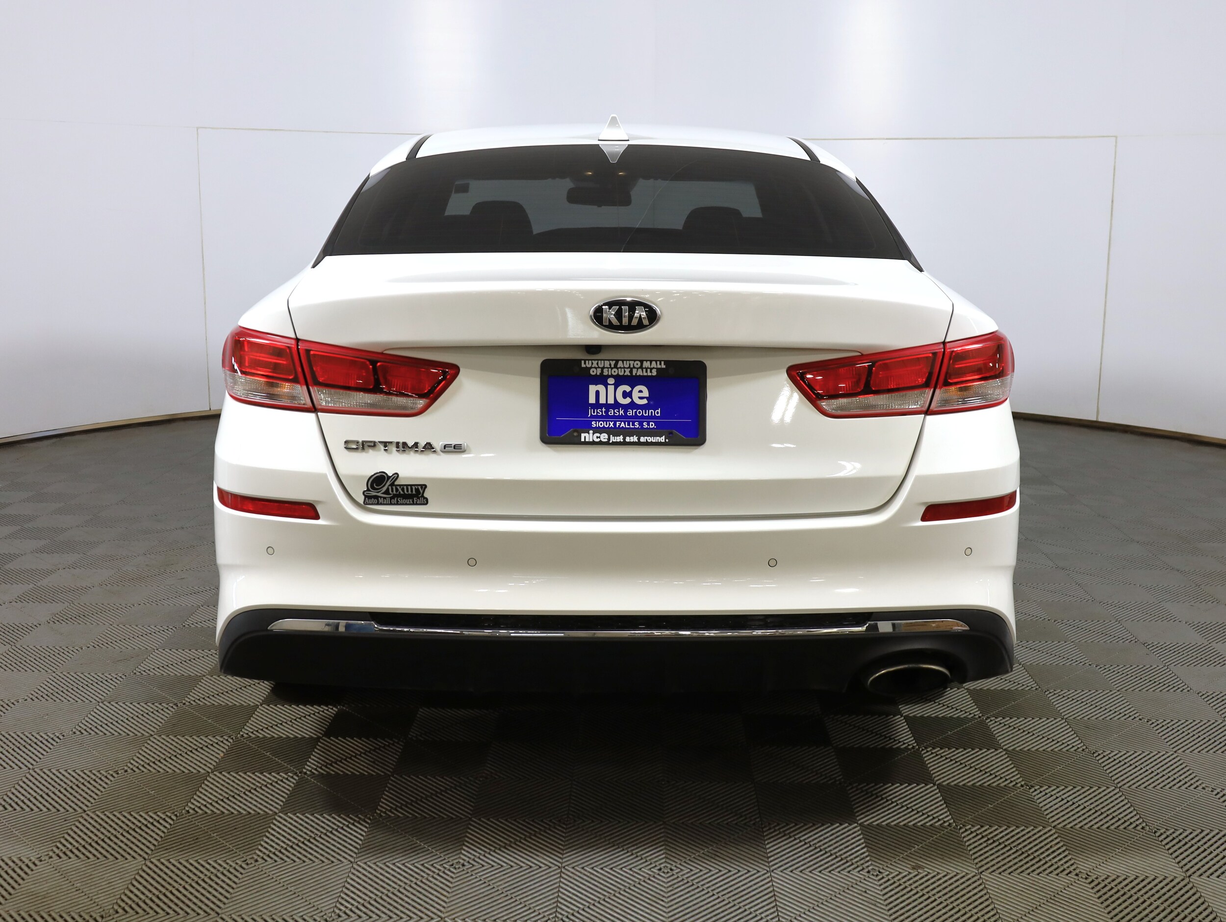 2020 Kia Optima LX photo 3