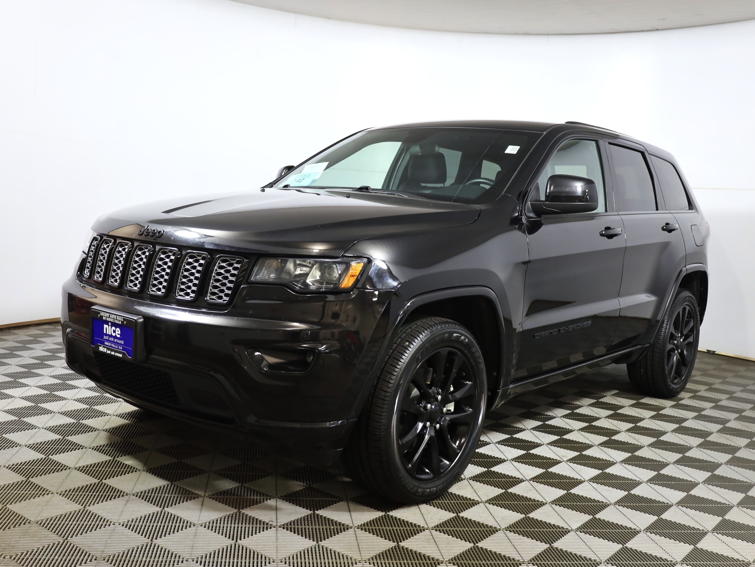 2021 Jeep Grand Cherokee Laredo X