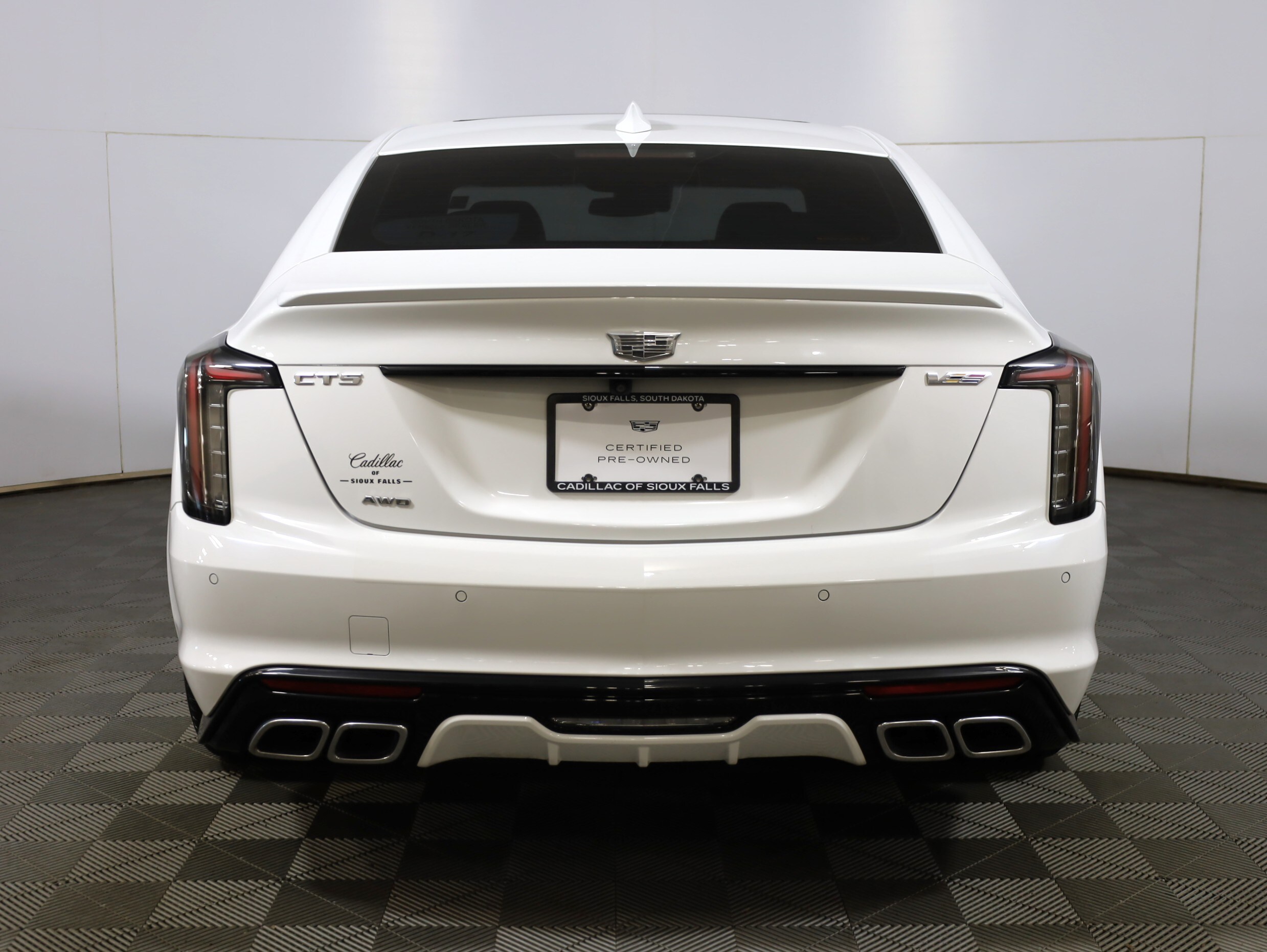 2021 Cadillac CT5 V photo 3