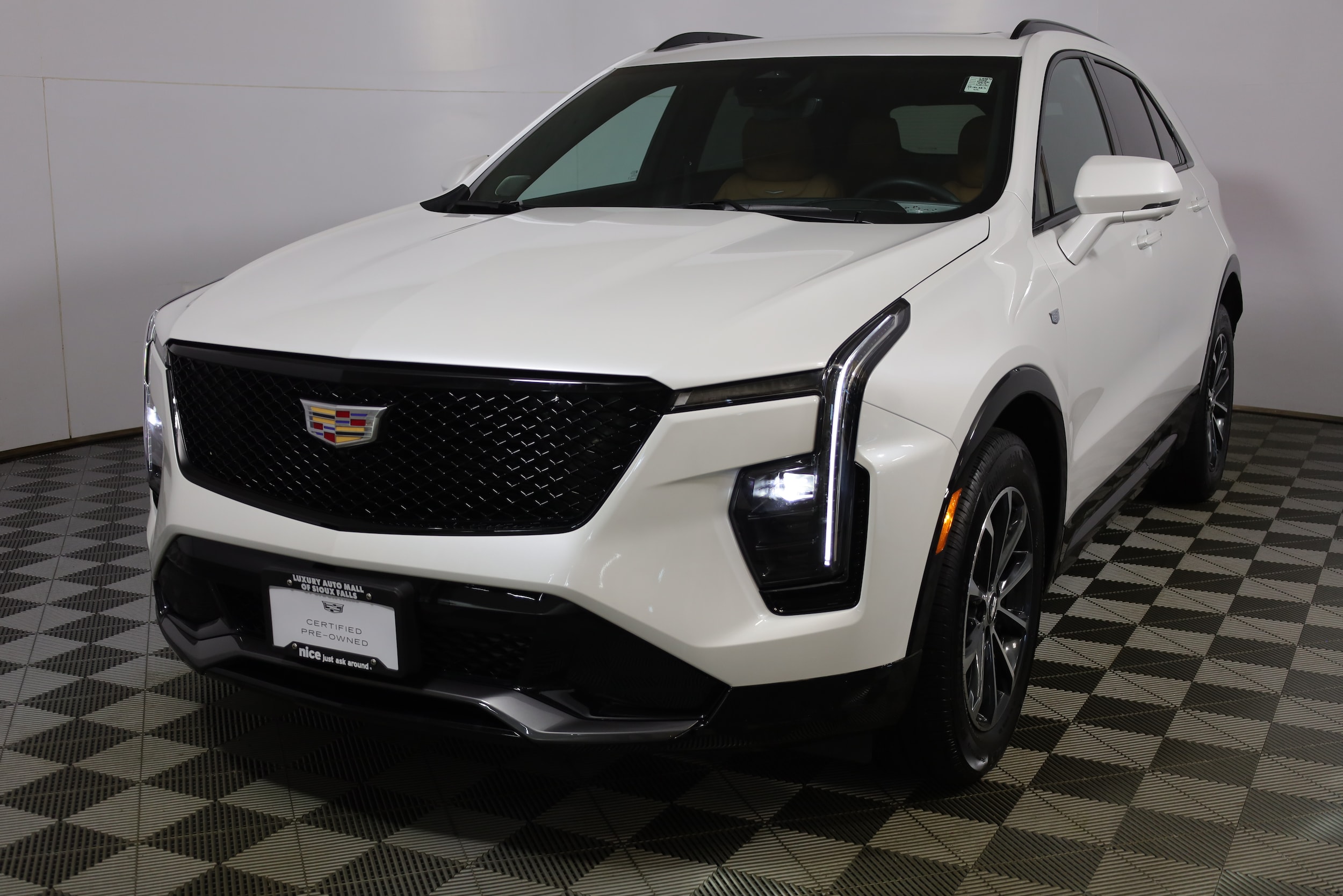 2025 Cadillac XT4
