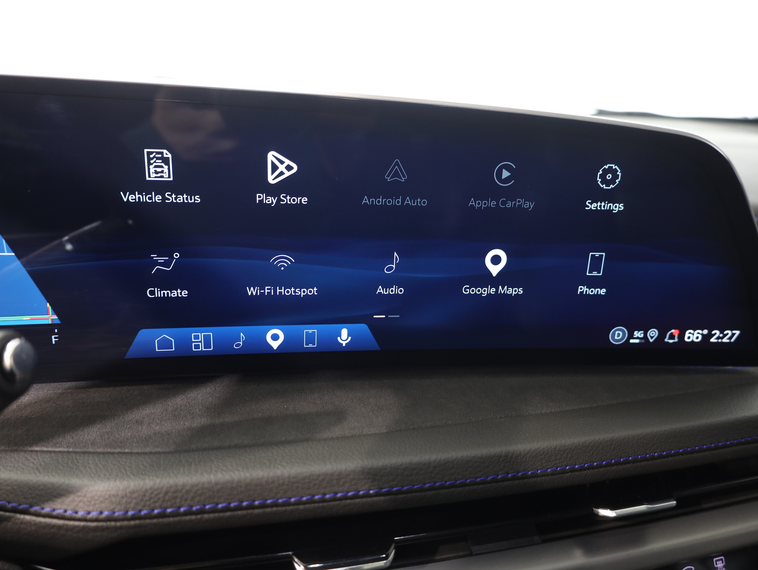 2024 Cadillac XT4 Sport - Photo 14