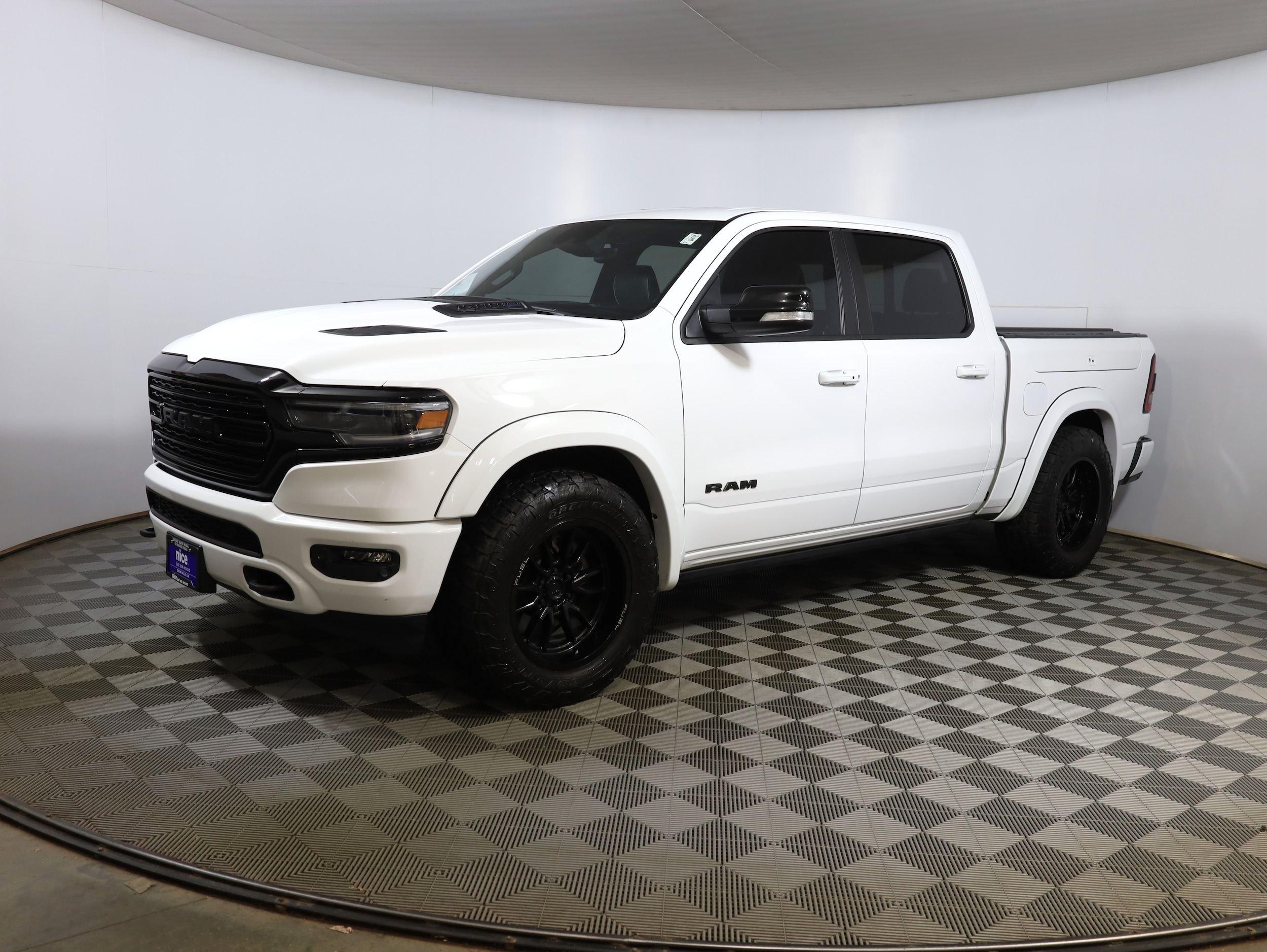 2021 RAM Ram 1500 Pickup Limited's photo