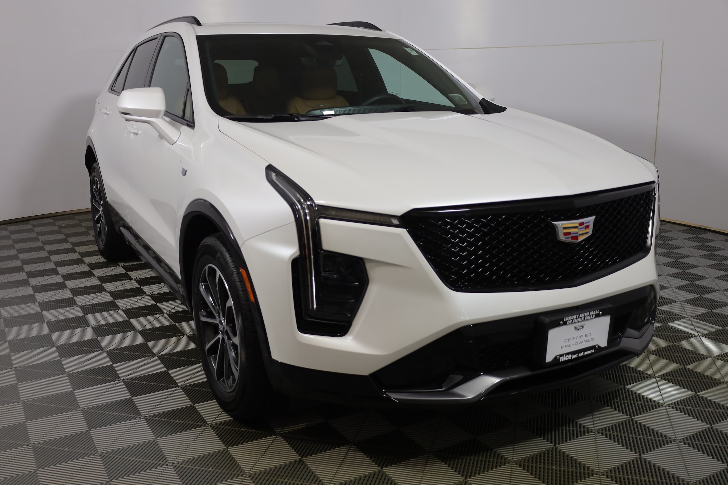 2025 CADILLAC s