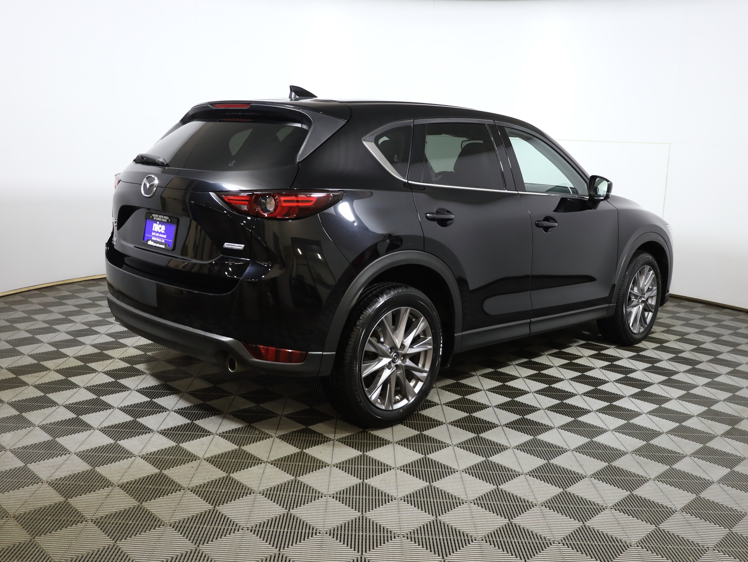 2019 Mazda CX-5 Grand Touring photo 3