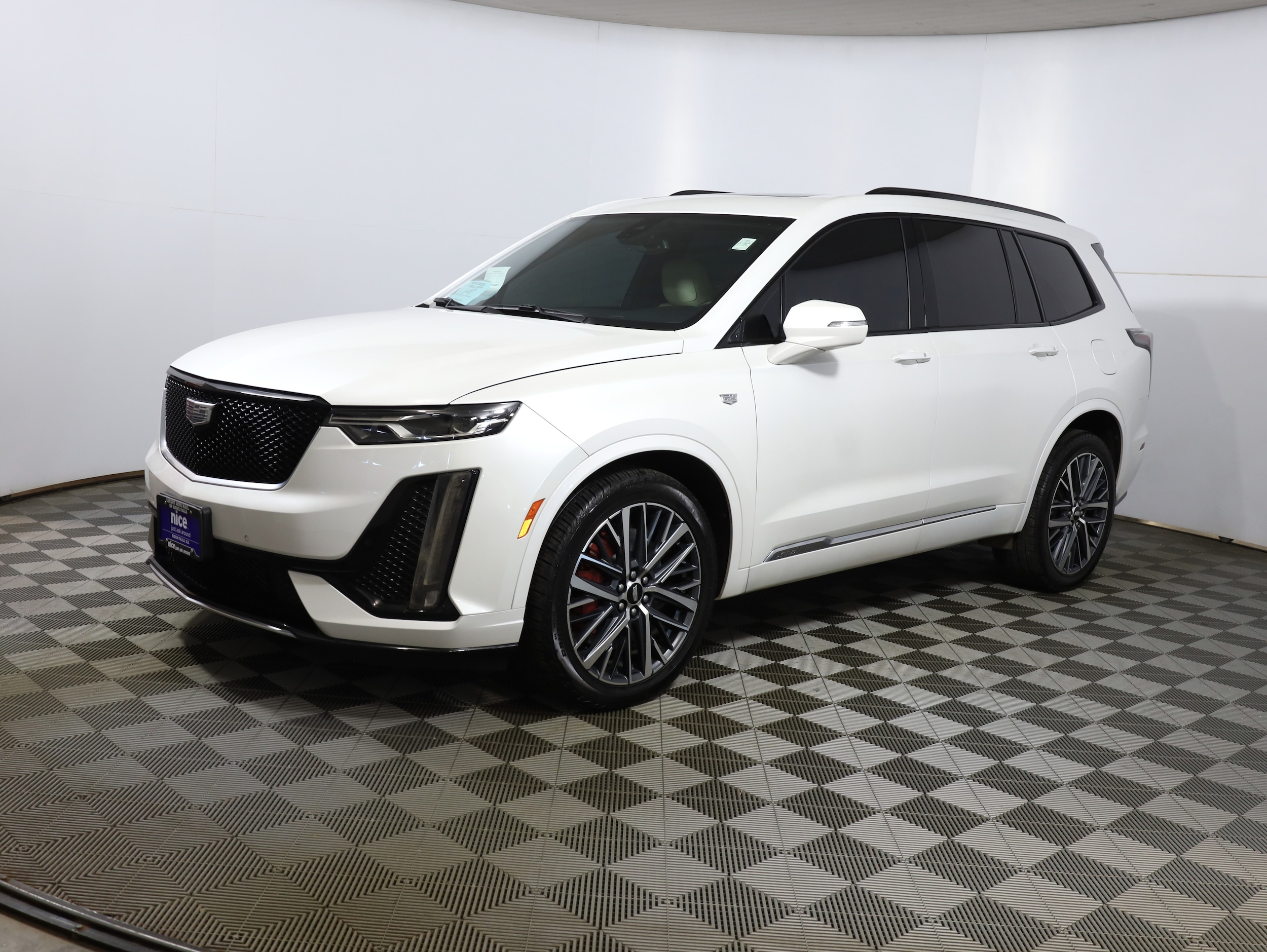 2023 Cadillac XT6 Sport's photo