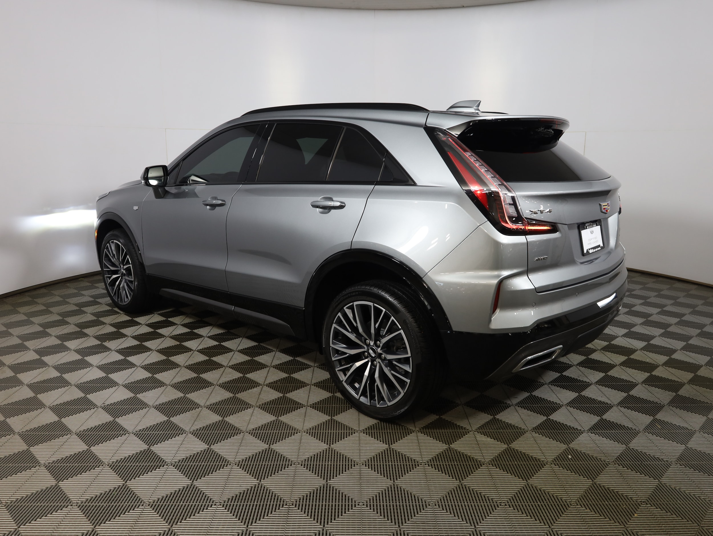 2024 Cadillac XT4 Sport - Photo 6