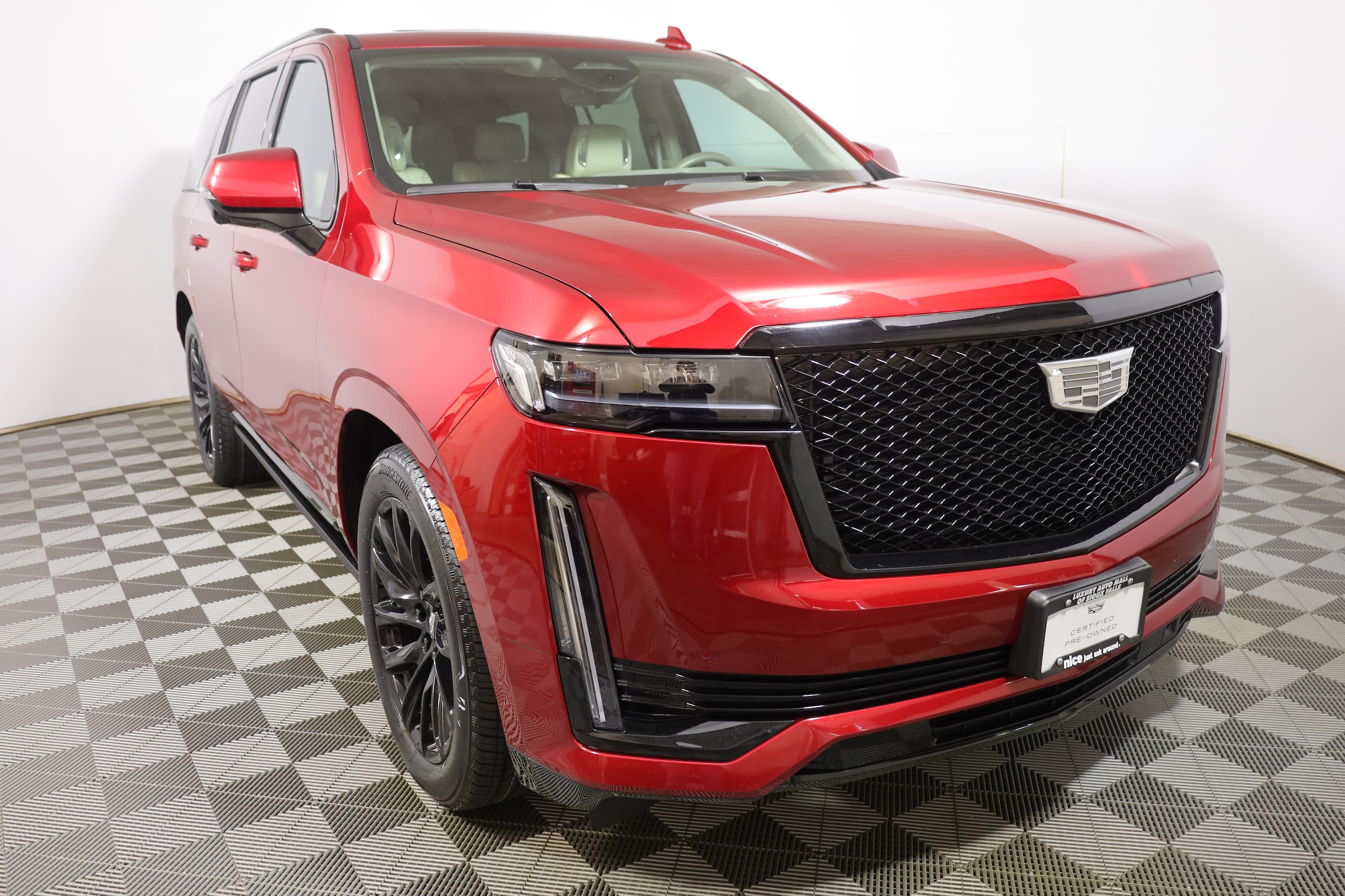 2024 CADILLAC s