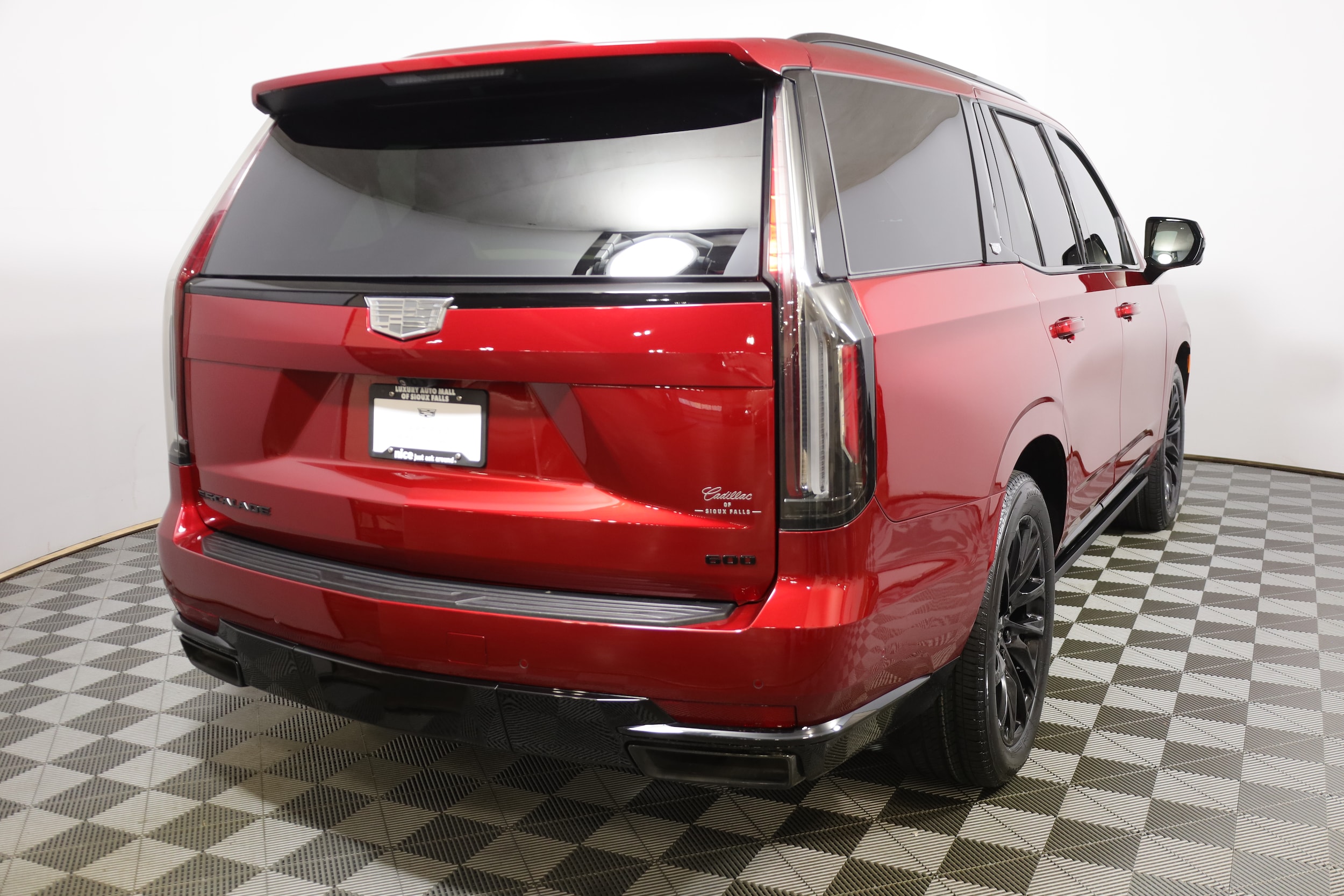 2024 CADILLAC s