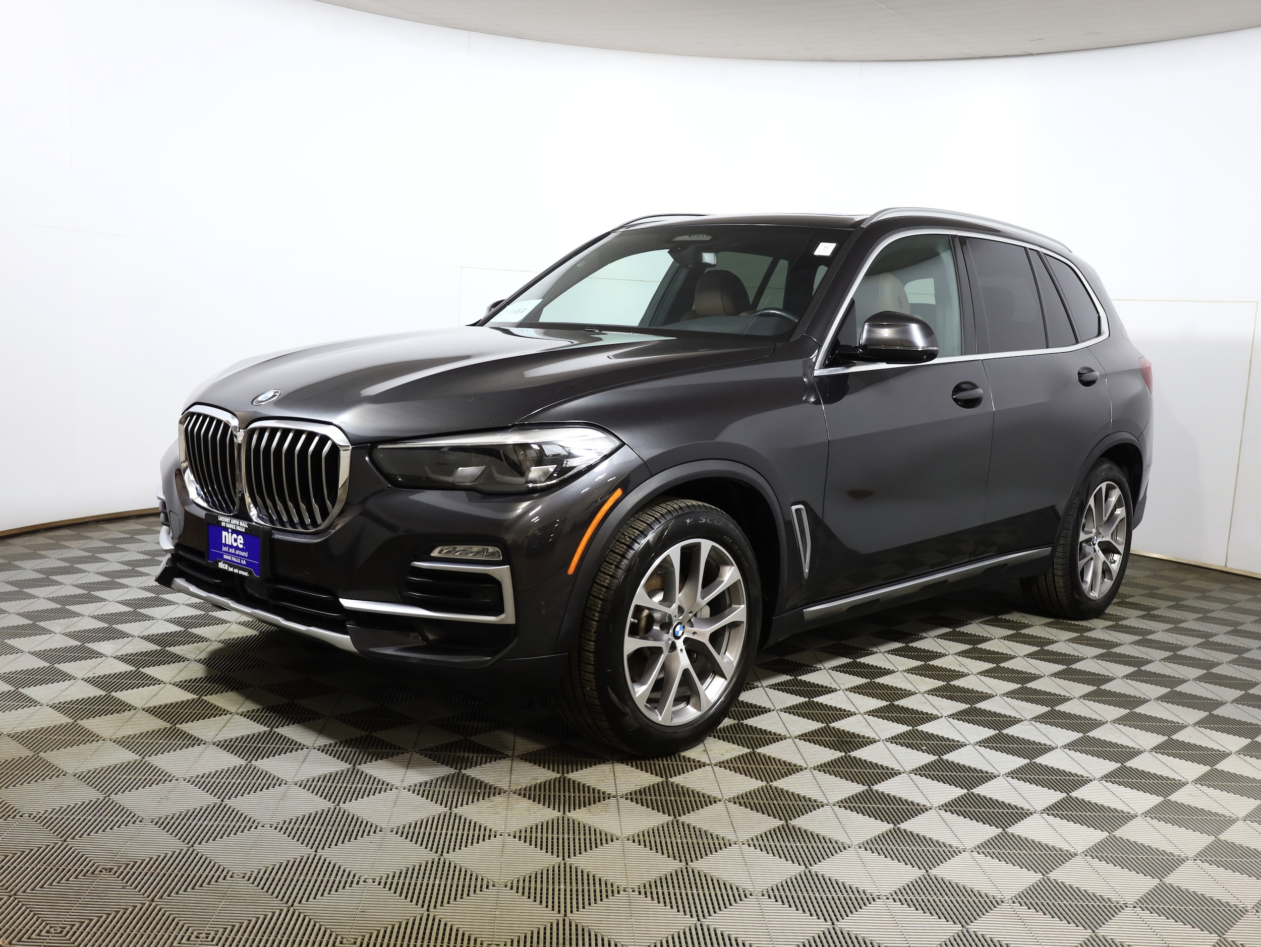 2021 BMW X5 40i's photo