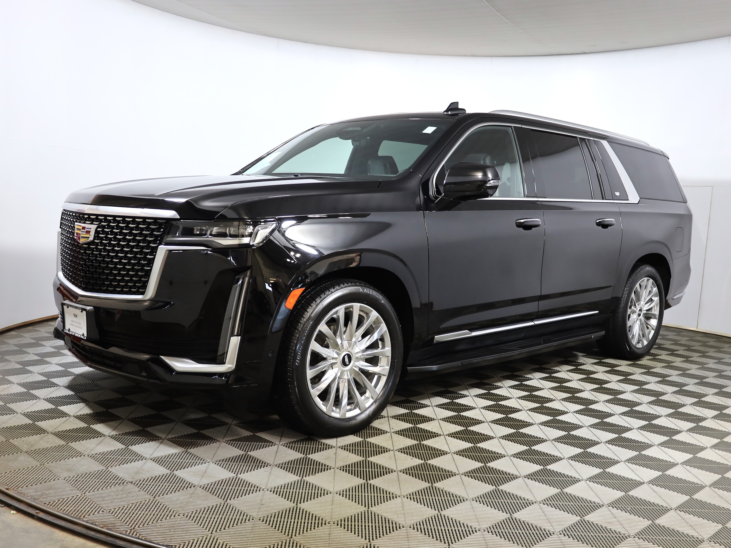 2023 Cadillac Escalade ESV Premium Luxury