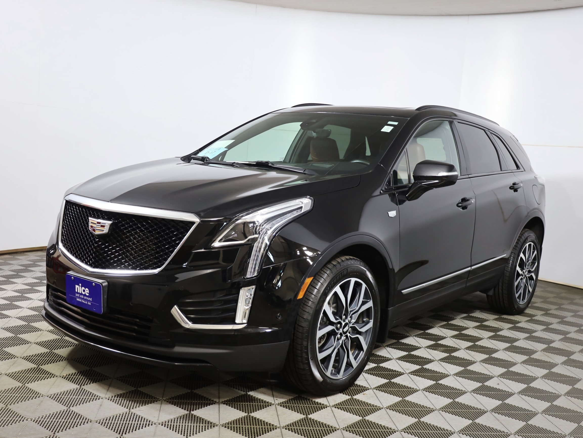 2021 Cadillac XT5 Sport