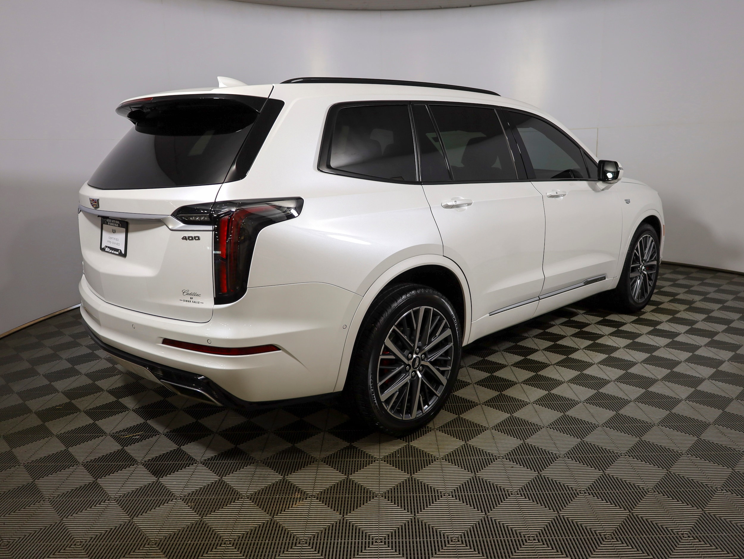 2025 CADILLAC s