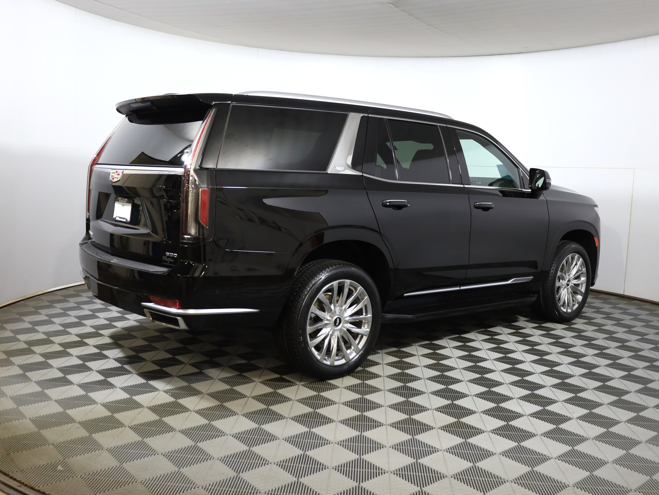 2022 Cadillac Escalade Premium Luxury photo 4