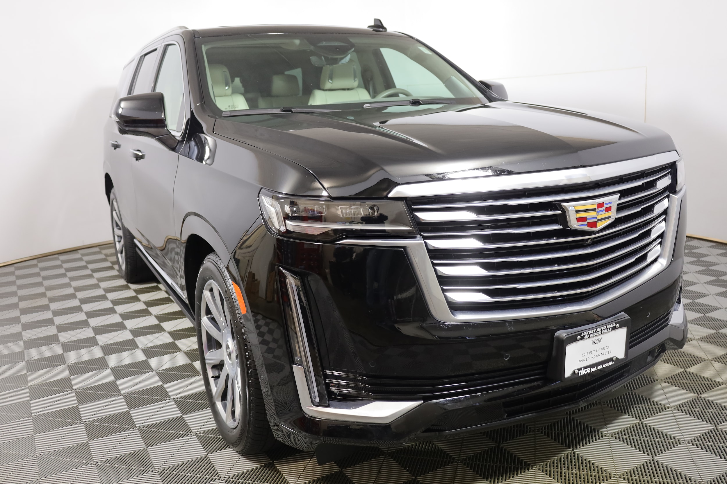 2024 CADILLAC s