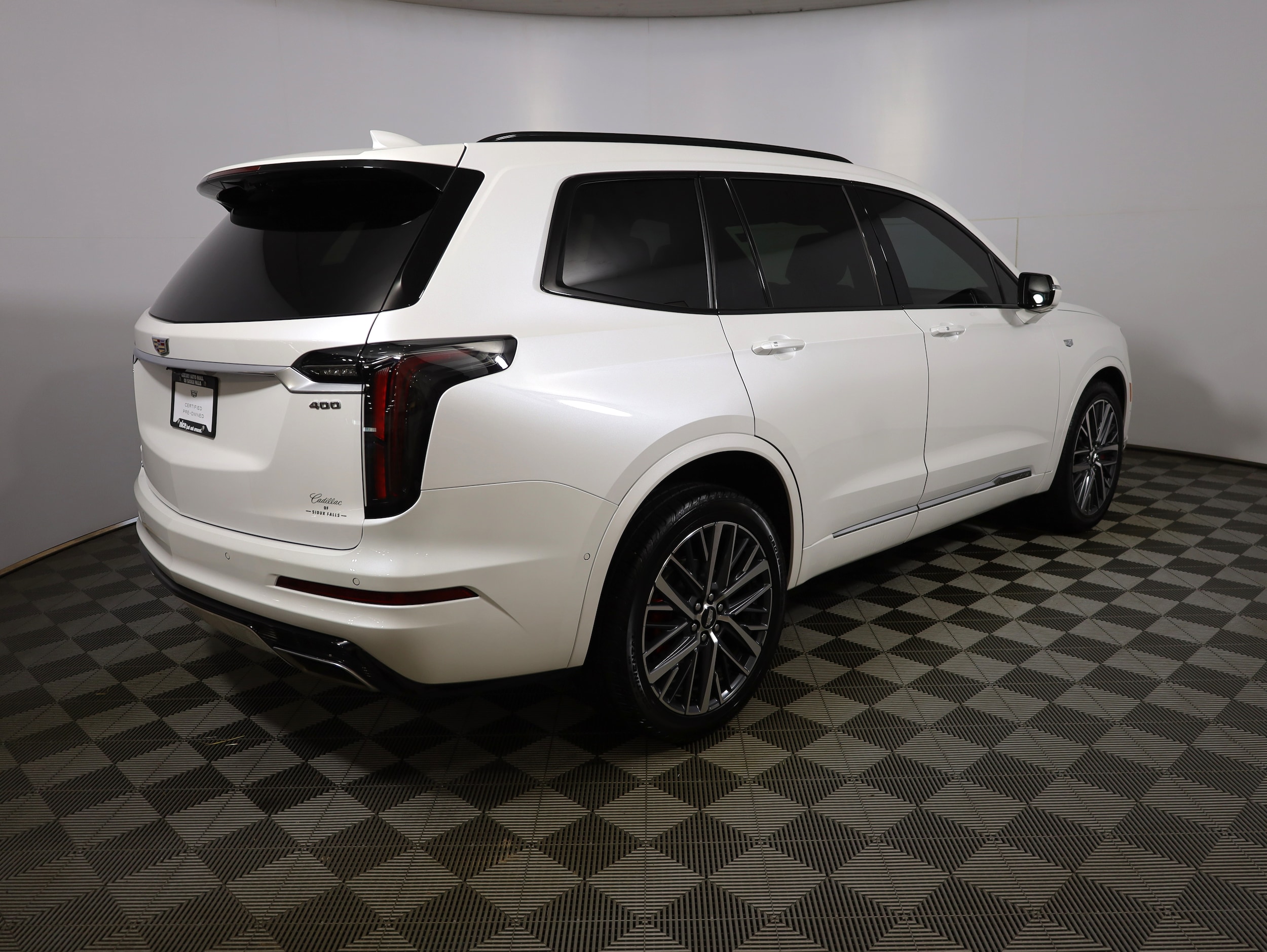 2025 CADILLAC s