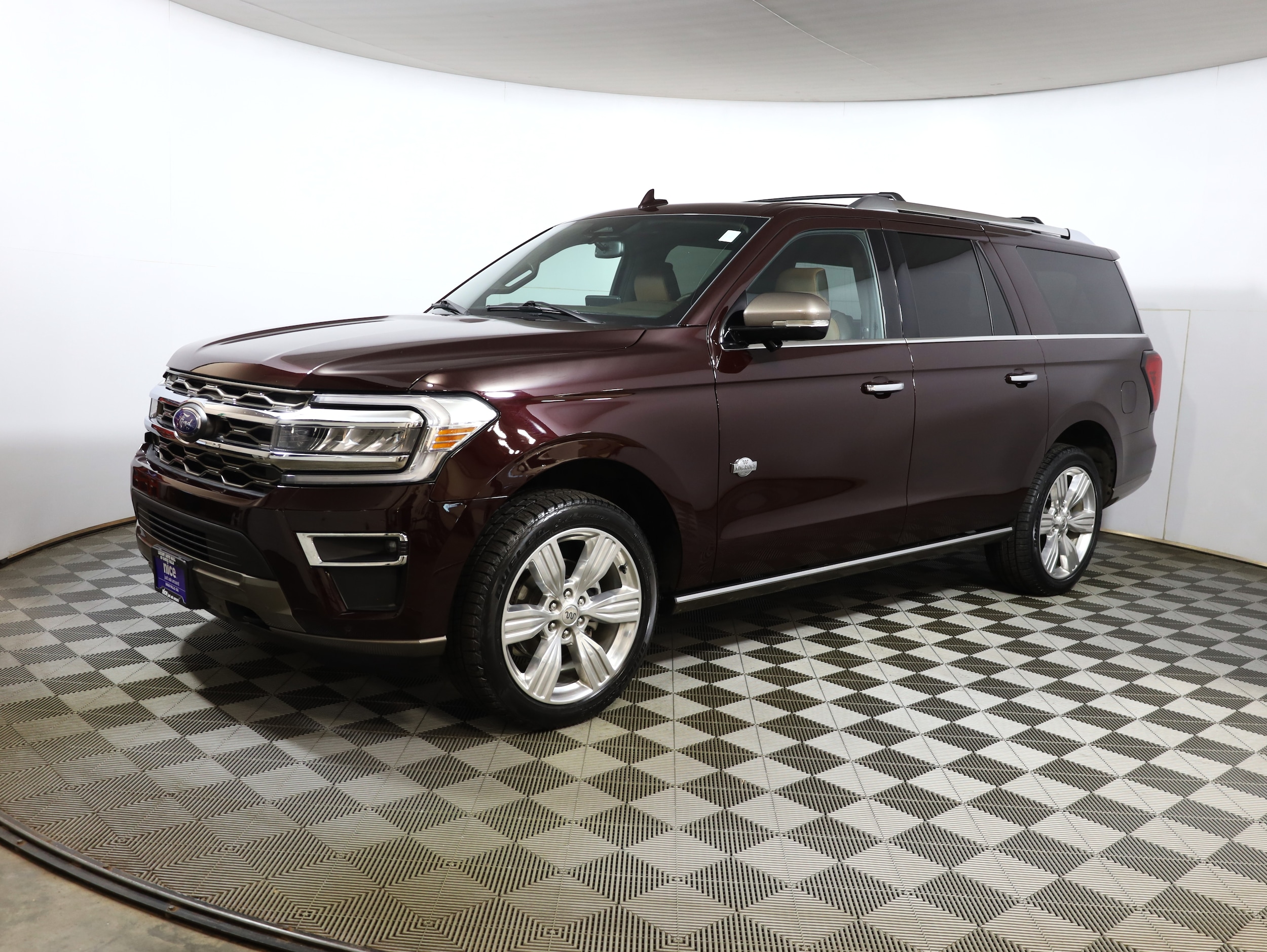 2023 Ford Expedition King Ranch's photo