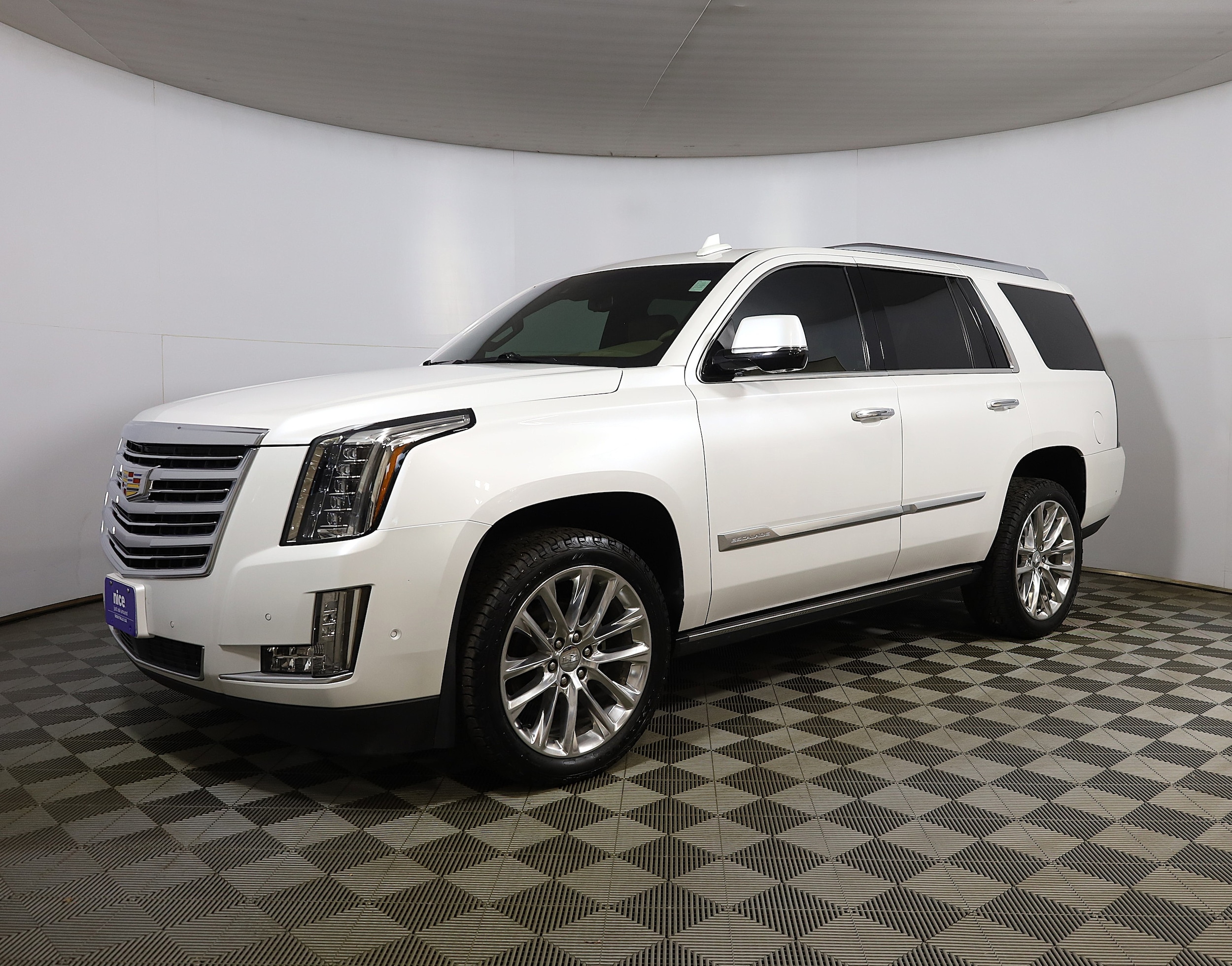 2019 Cadillac Escalade Platinum
