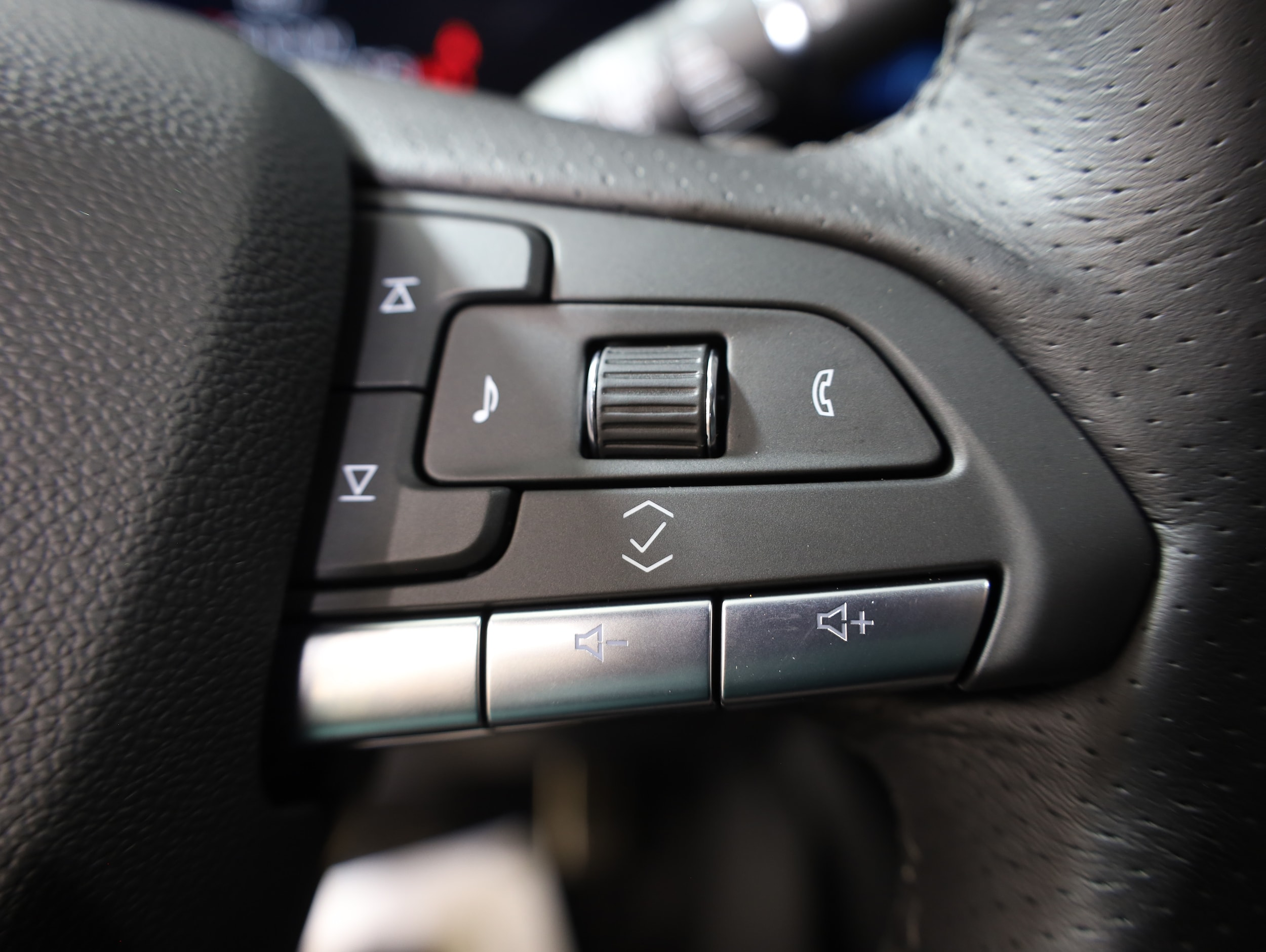 2024 Cadillac XT4 Sport - Photo 26