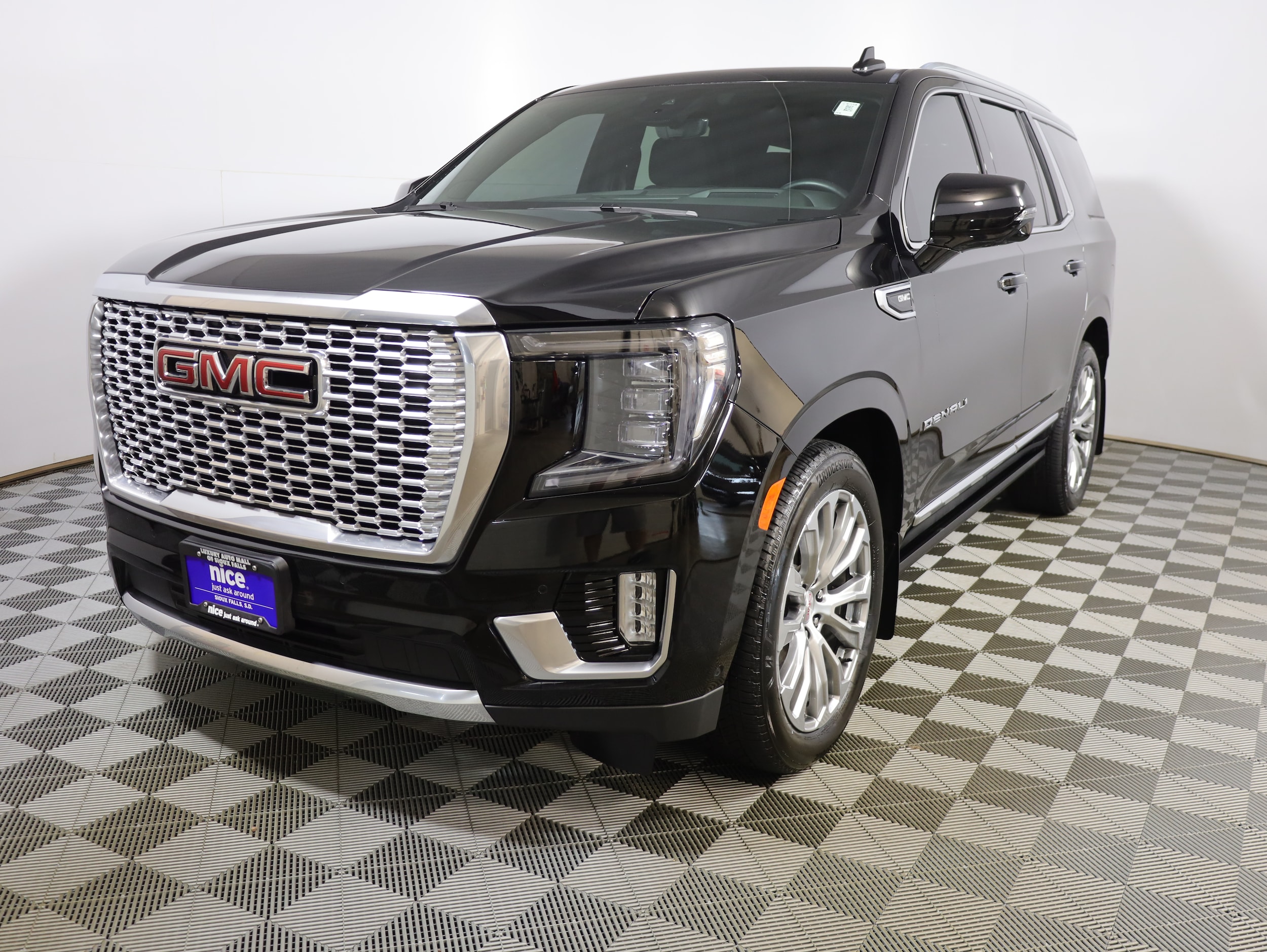 2024 GMC Yukon