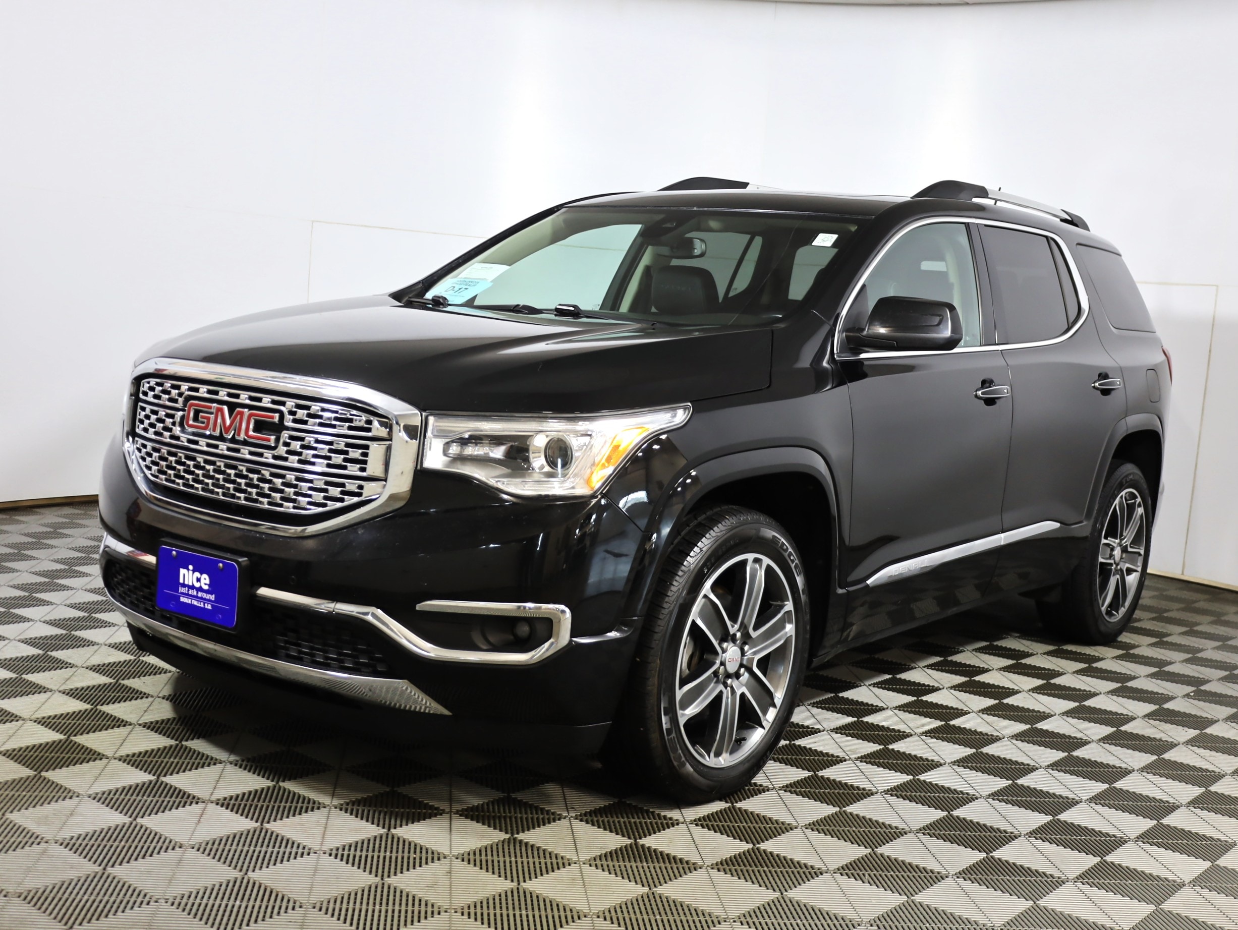 2018 GMC Acadia Denali